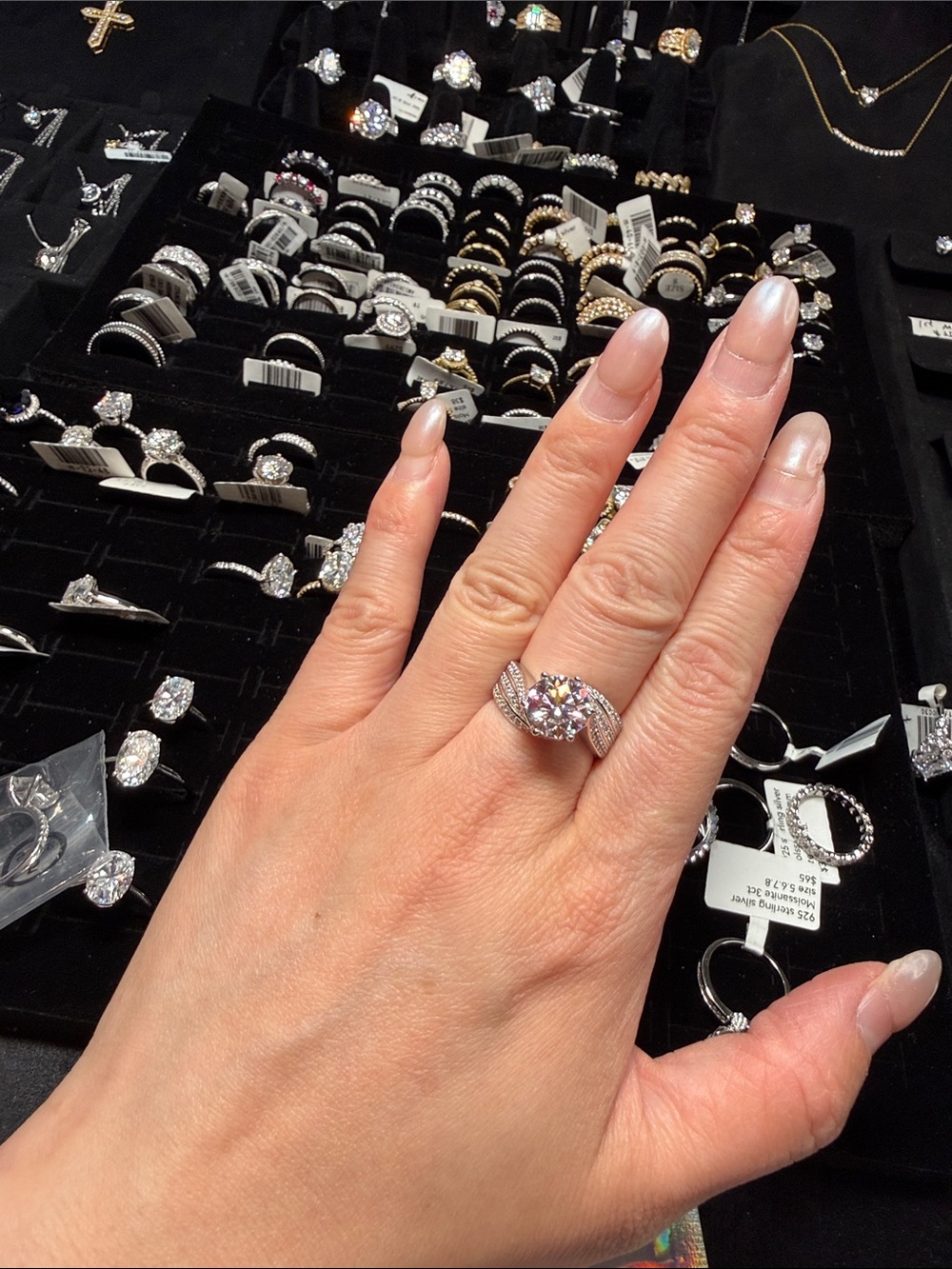 Elegant Silver-Tone Moissanite Engagement Ring - White
